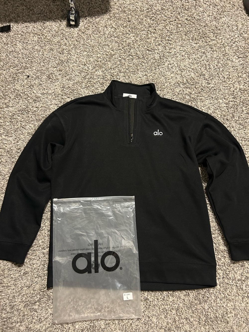 ALO Yoga Men’s Black Half-Zip Pullover Sweater
